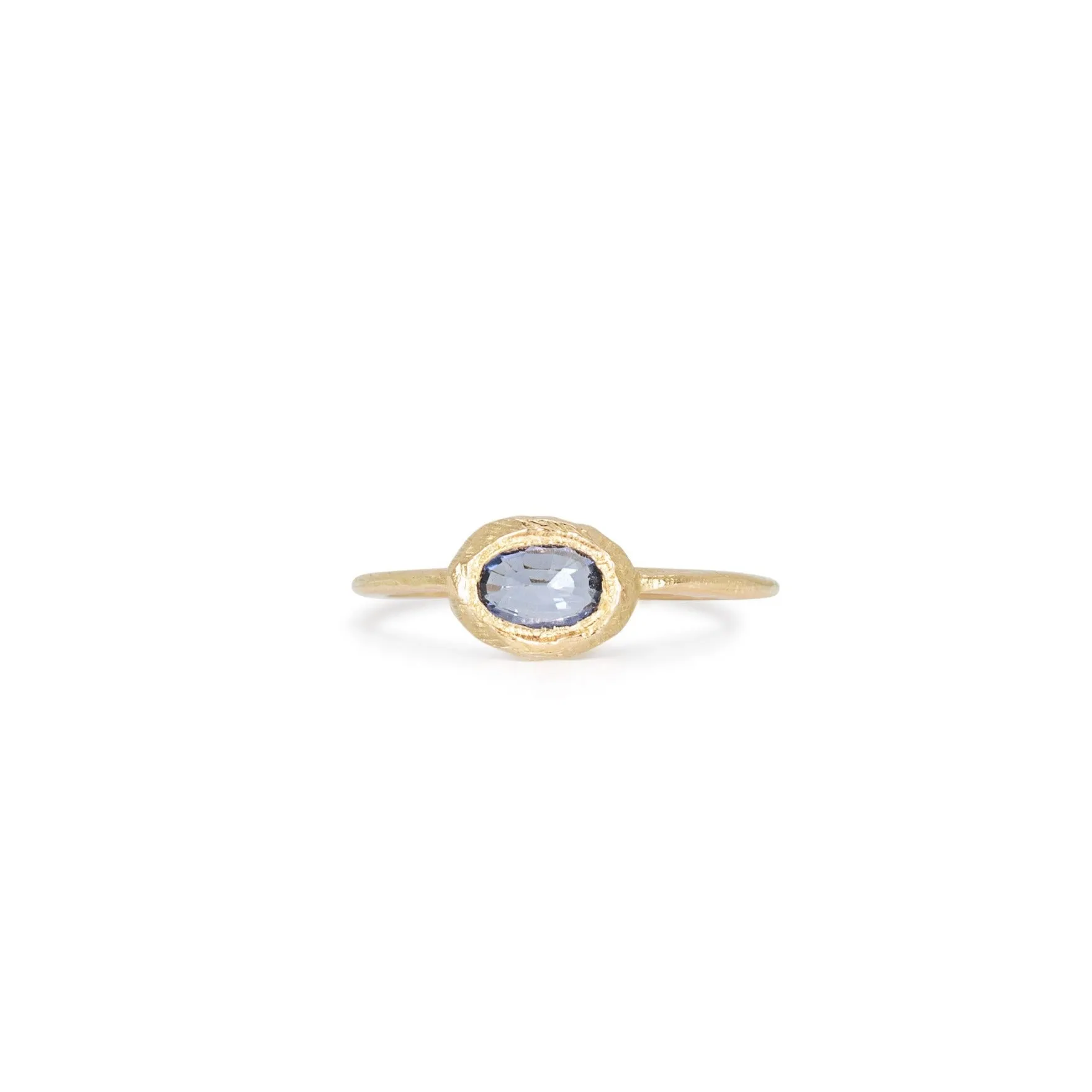 18K Oval Stone Ring in Light Blue Sapphire