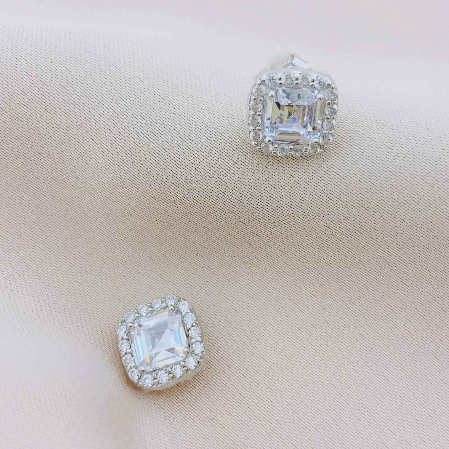 925 Silver CZ Stud Earring