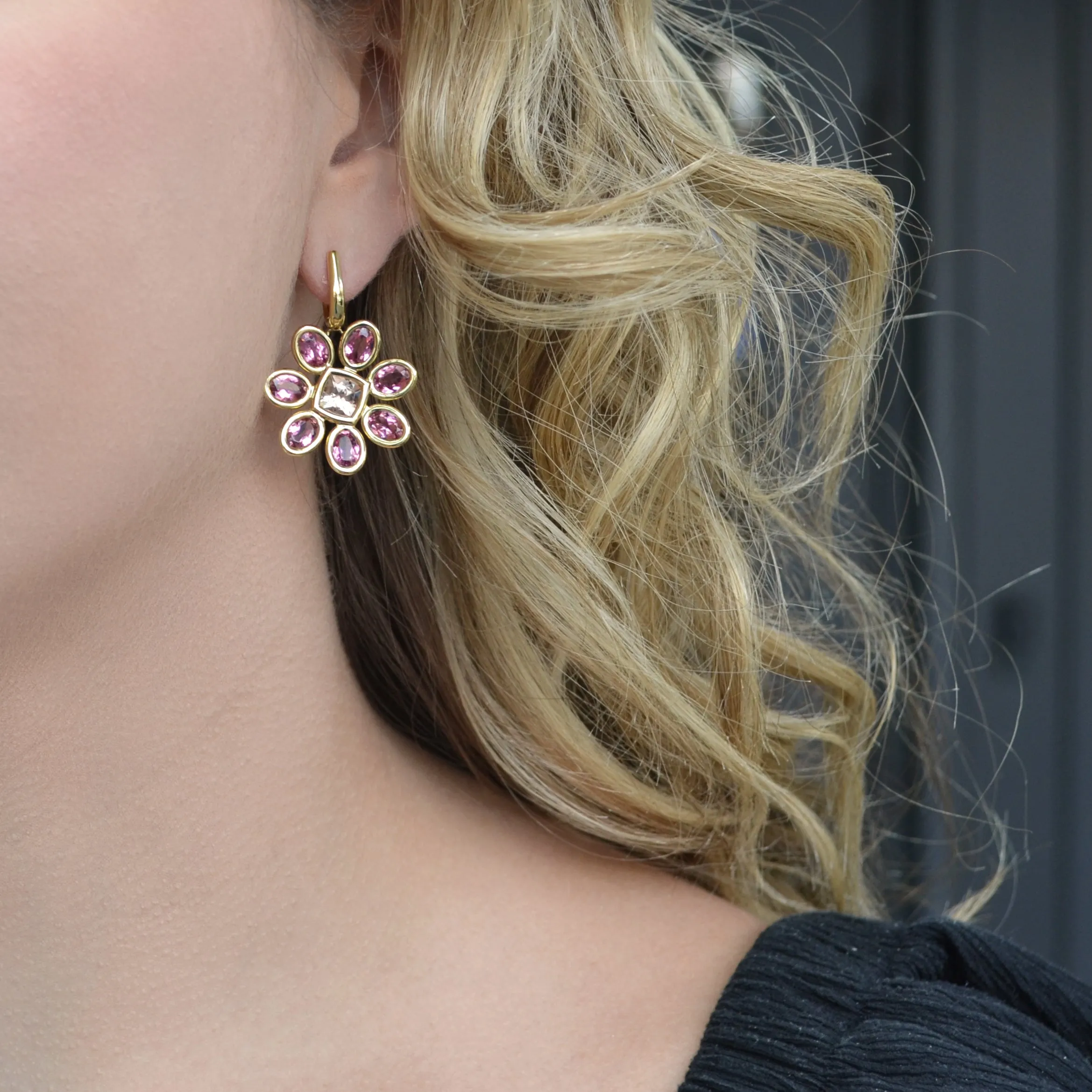 A & Furst - Fiori - Drop Earrings with Pink Tourmaline and Morganite, 18k Yellow Gold