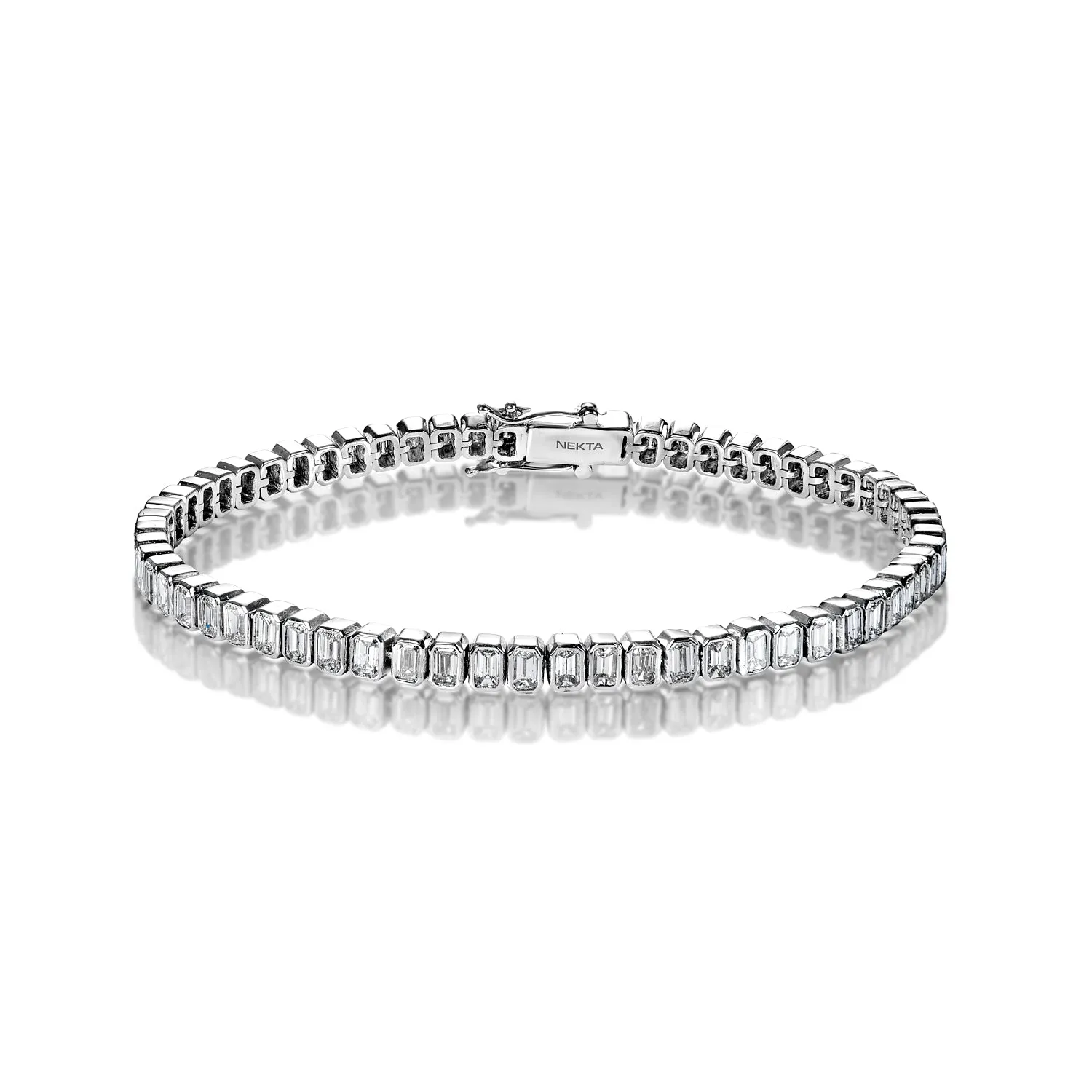 Aylin 5 Carat Emerald Cut Single Row Diamond Tennis Bracelet in 14k White Gold