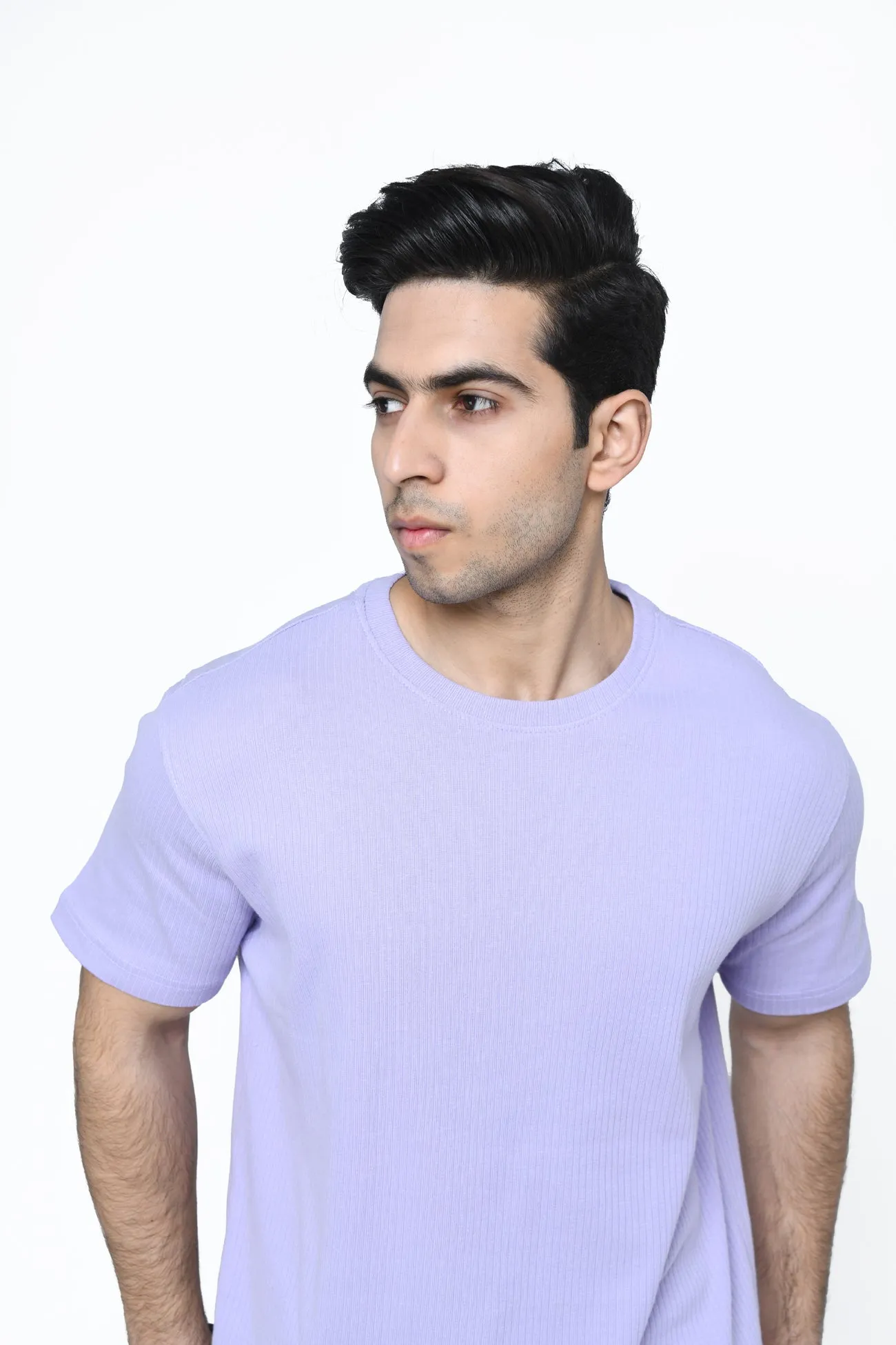 BASIC SLIM FIT T-SHIRT