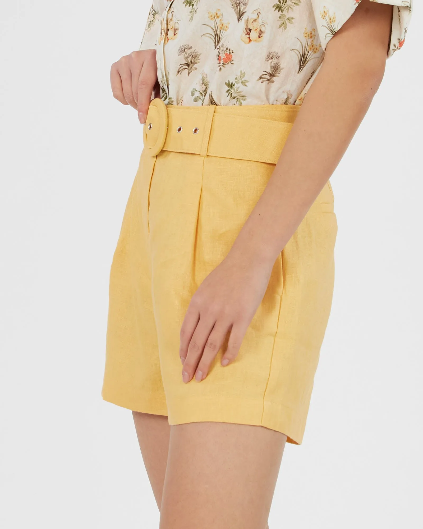 Brydie Linen Short - Buttercup