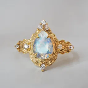 Moonstone Nature Ring in 14K and 18K Gold