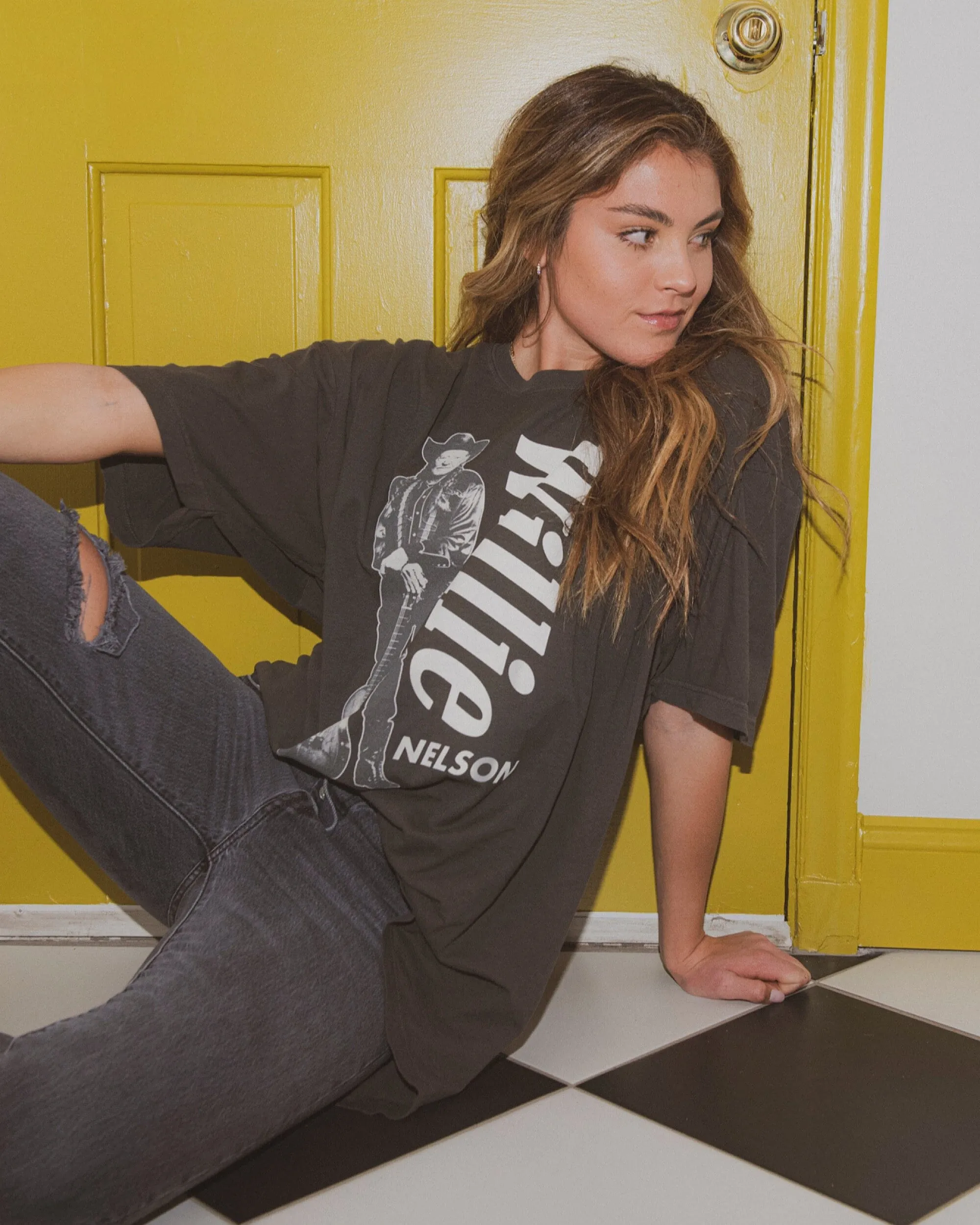 One Size Willie Nelson Stand Charcoal Oversized Tee