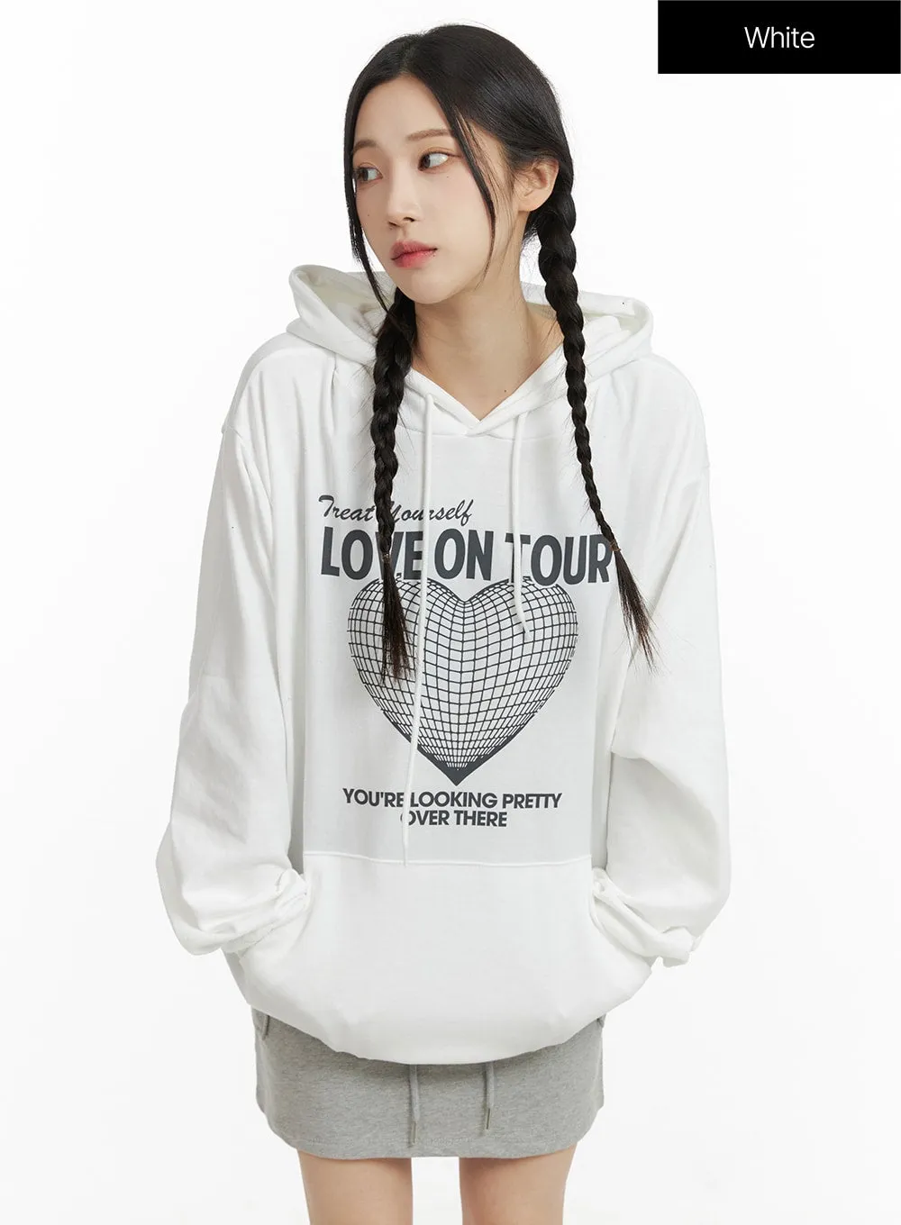 Oversized Graphic Hooded Sweatshirt CF415