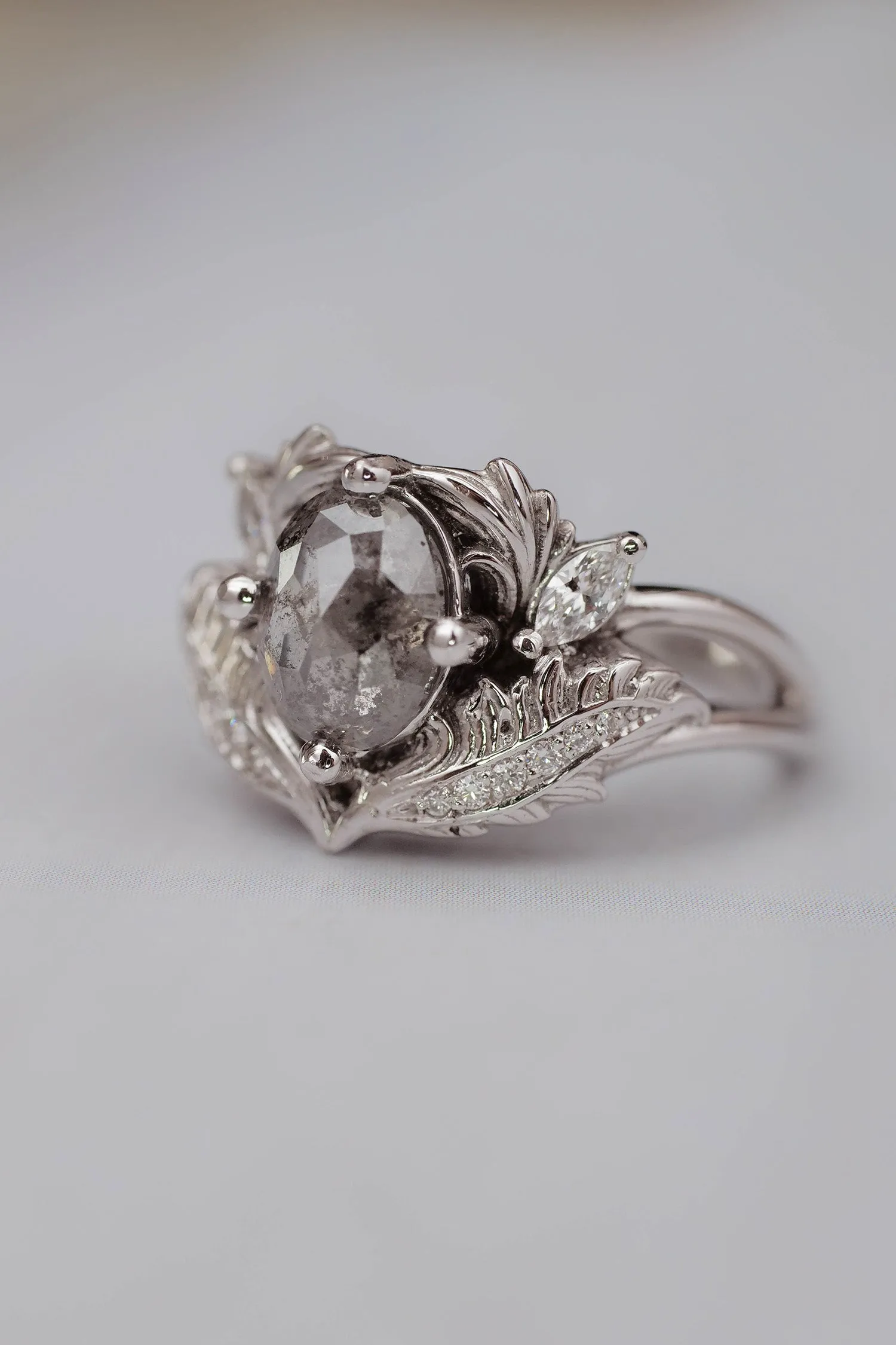 Salt & pepper diamond engagement ring / Adonis