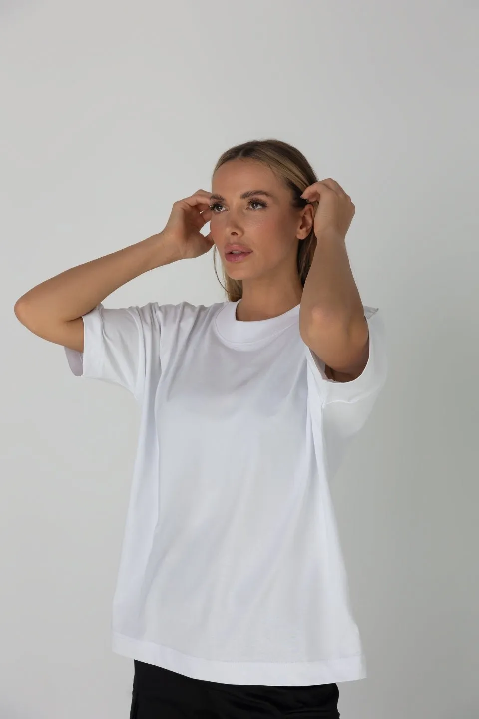 T-shirt damski oversize unisex - biay