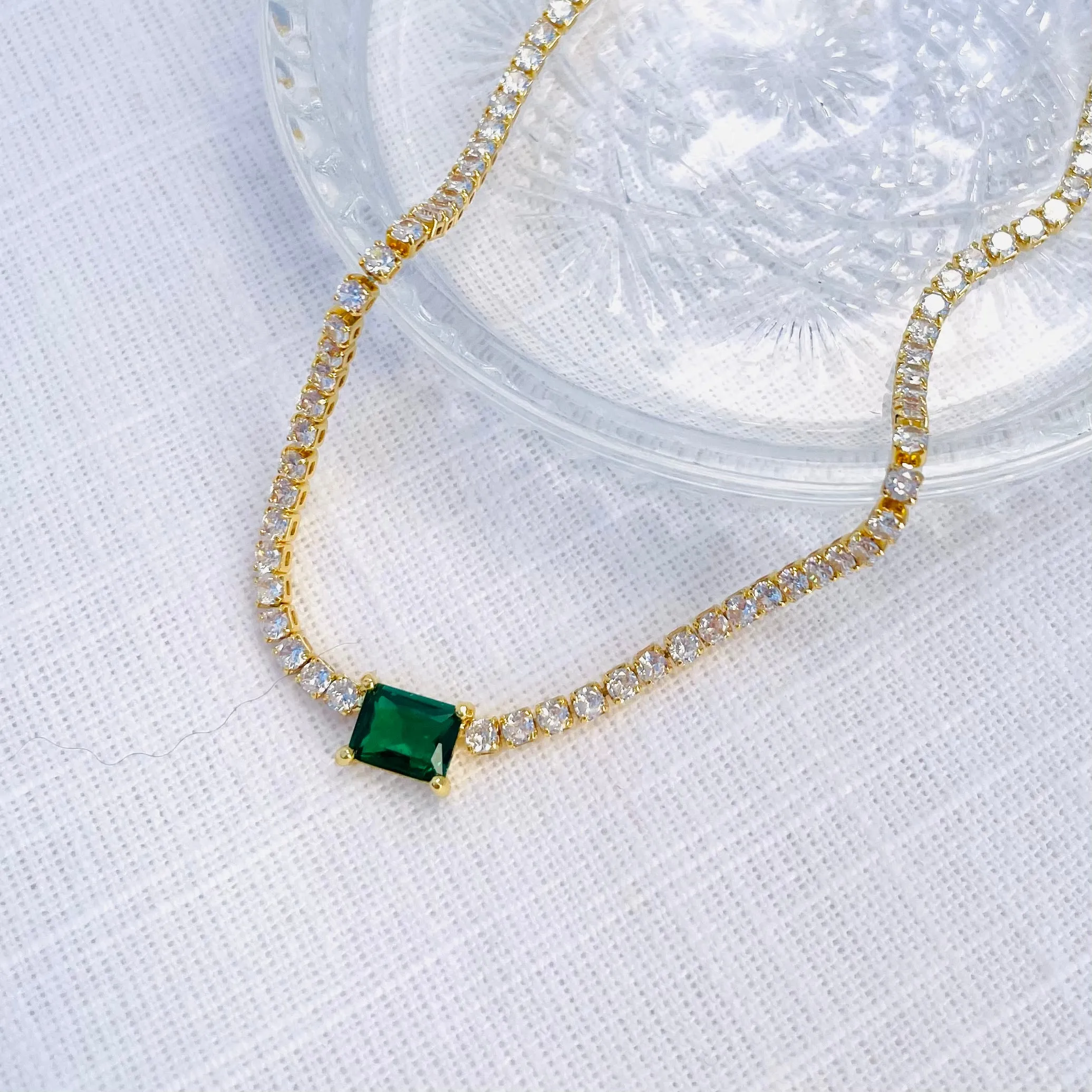 Tennis Necklace with Emerald Crystal