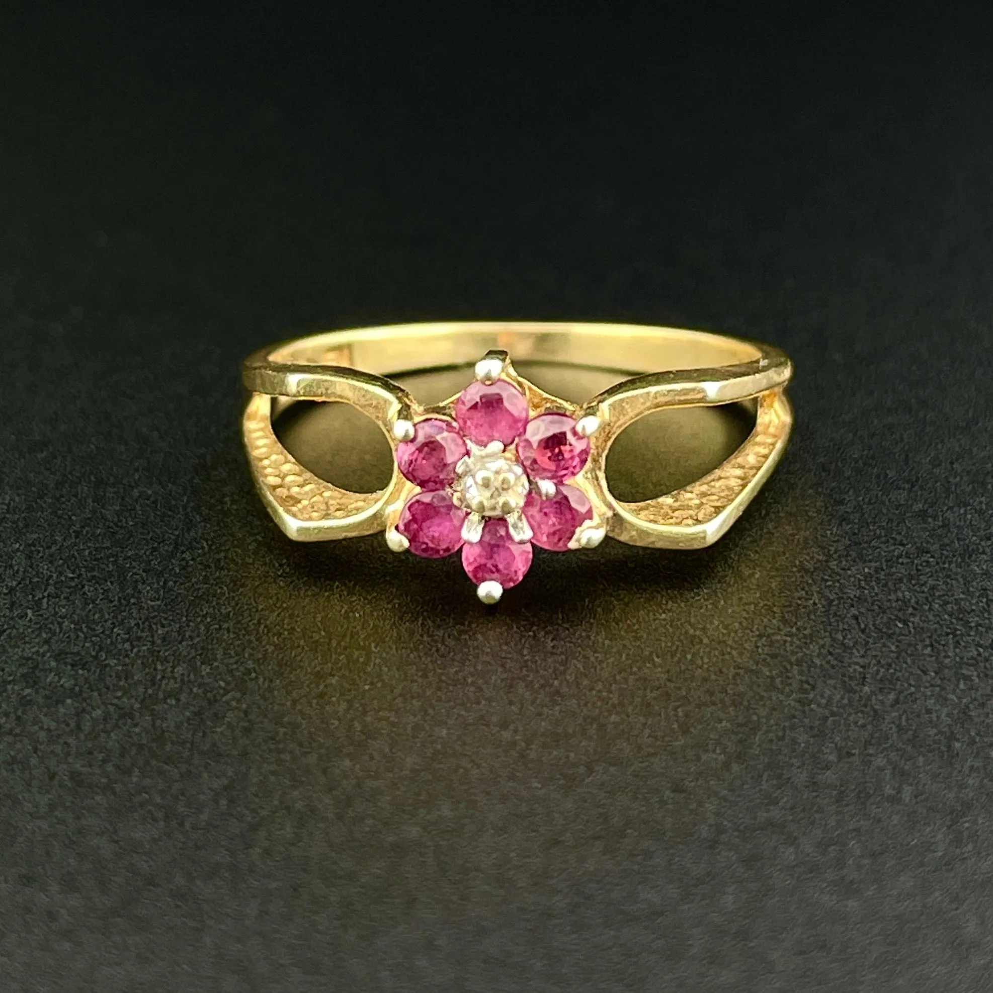 Vintage 14K Gold Ruby Flower Ring, Sz 6 3/4