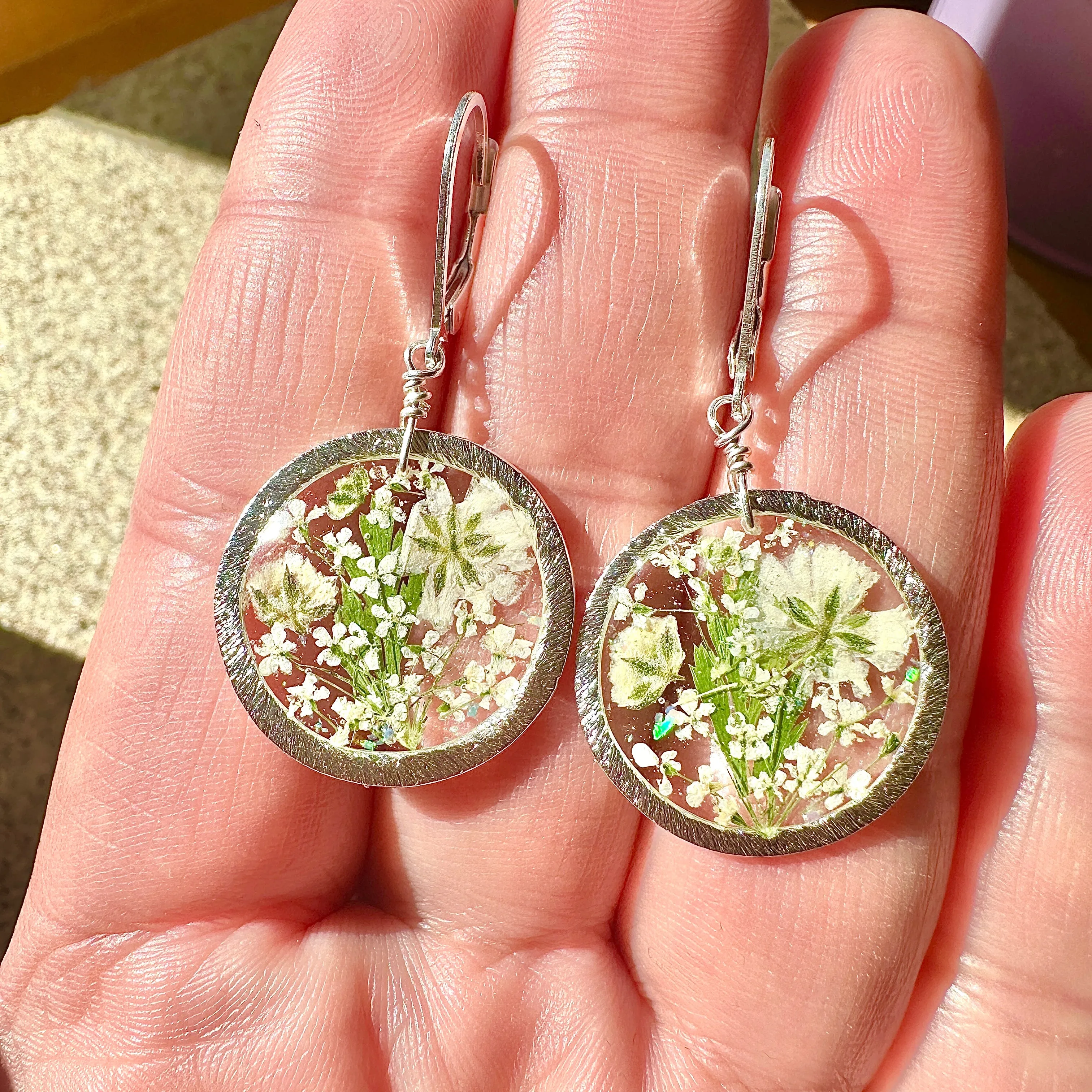 White Botanical Flowers Earrings - BG 142